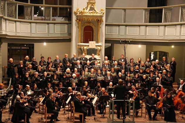 Ansbacher Kantorei bei einem Konzert in St. Gumbertus